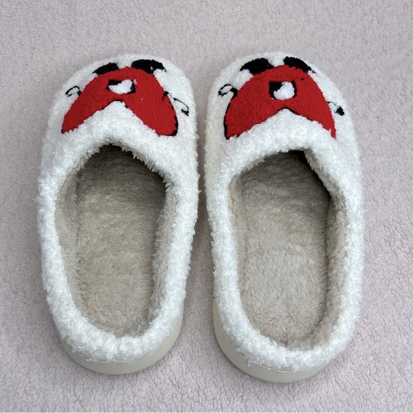 Cozy Valentines Day Heart Indoor/Outdoor Slippers-Unisex 8-9-Cute-Loungewear-NEW - Picture 5 of 7